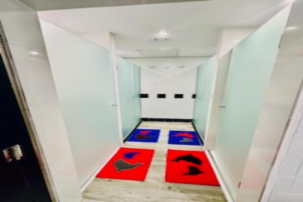 Fantasy Hostel Porto Luaran gambar